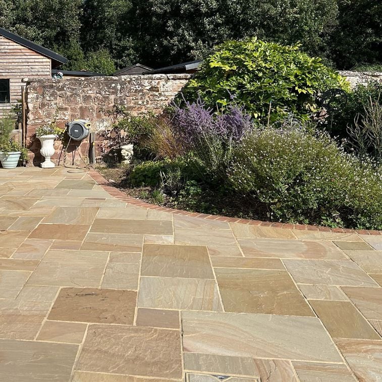 Classic Sandstone Design Touches